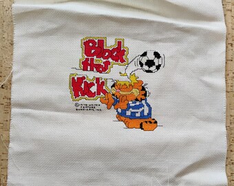 Block That Kick Garfield Vintage Cross Stitch NO.3