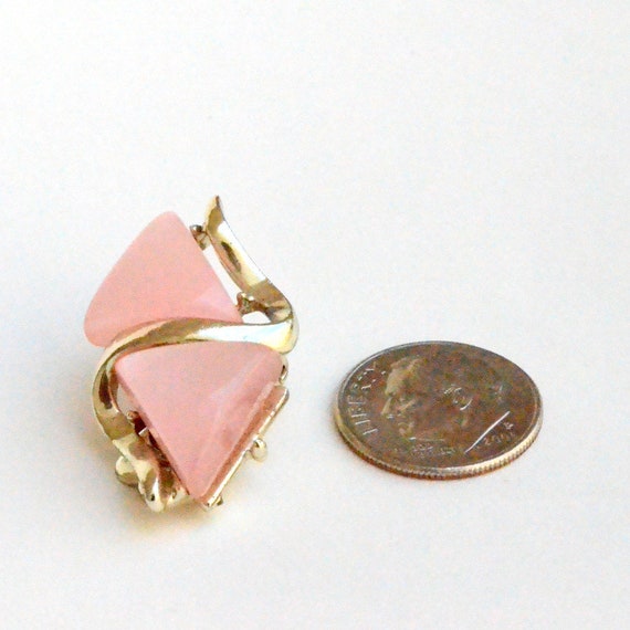 Signed Coro Pink Thermoset Clip on Earrings - image 3