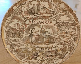 Arkansas the Bear State Souvenir Plate W1.34