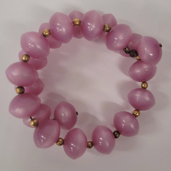 Lavender Thermoset Memory Wire Vintage Bracelet - image 6