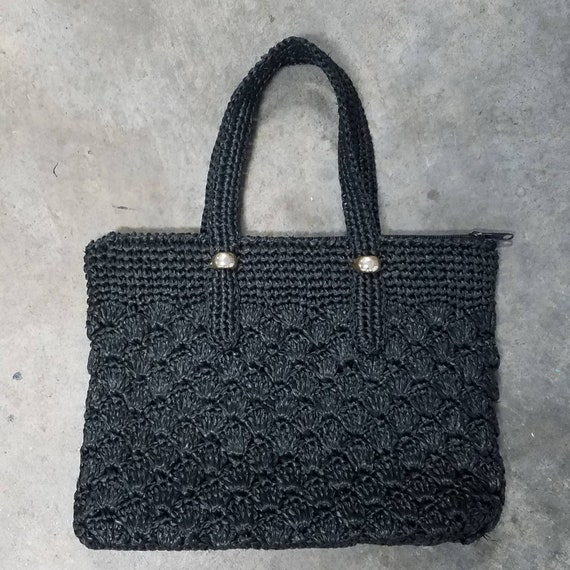 Beautiful black raffia handbag with zipper enclos… - image 1