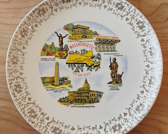 Massachusetts the Bay State Souvenir Plate W1.96