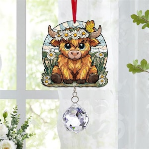 Cute Highland Cow Suncatcher with Crystal Charm, Highland Cow Window Hanging, Gift for Cow Lovers, Farm Animal Decor Gift, Animal Lover Gift