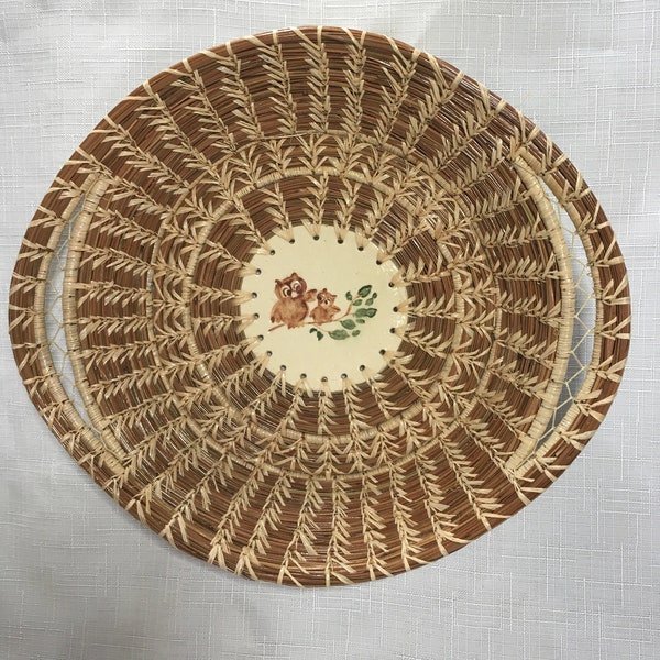 Pine needle basket