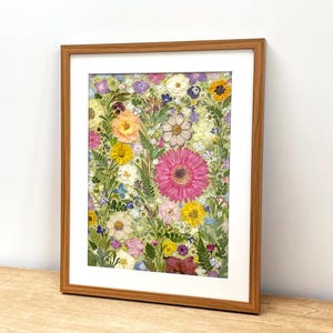 PRESSED FLOWER Wall Art, Vertical Boho, Real Dried Flower Frame, Handmade Botanical Art, Floral Wall Decor, Unique gift for Her, Home decor