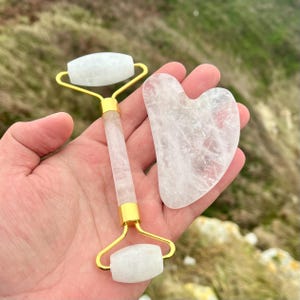 Quartz Roller & Gua Sha Beauty Kit - Crystal Face Massage Tool for Women’s Self-Care and Radiance