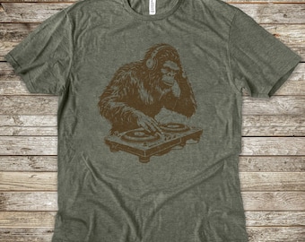 Sasquatch DJ Comfort Colors T-Shirt: Funny Bigfoot Music Tee