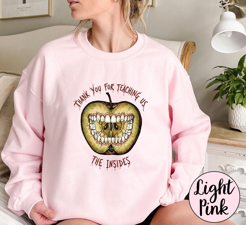 Magnus Archives Apple Teeth Sweatshirt, Tack för att du lärde oss, Gåva till Magnus Archives-fan, Skräckpodcast-fantröja bild 5