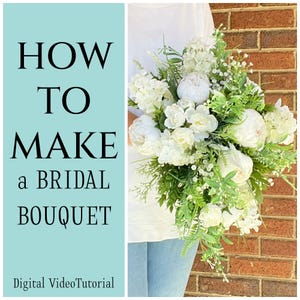 Puede incluir: Cómo hacer un ramo de novia - Tutorial de vídeo digital. Un ramo de novia blanco con peonías blancas, hortensias blancas y vegetación.