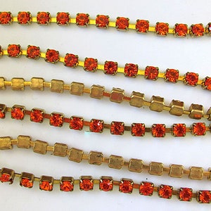 Cadena de copa de latón crudo con cristales Swarovski vintage y topacio rojo (precio por pie) imagen 4