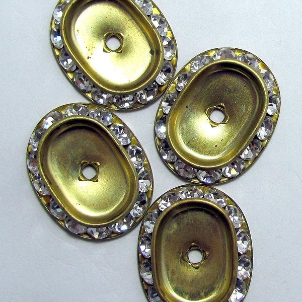 4 Vintage Rhinestone Oval Bezels 25x20 mm