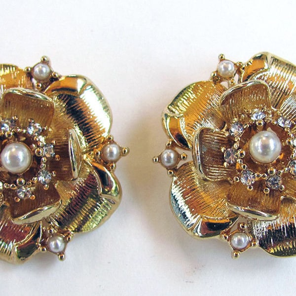 2 Rhinestone Pearl Gold Flower Shoe Clips-1 pair 30 mm