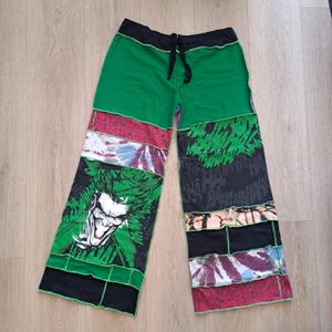 Joker Upcycled t-shirt pants , Medium, patchwork, Batman