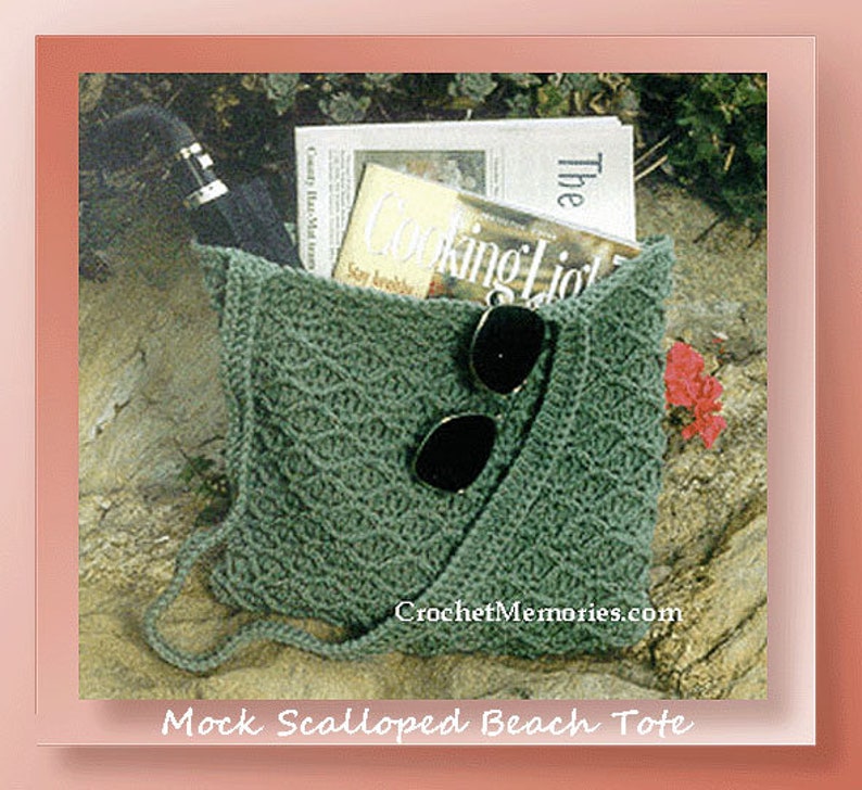 Mock Scalloped Beach Tote