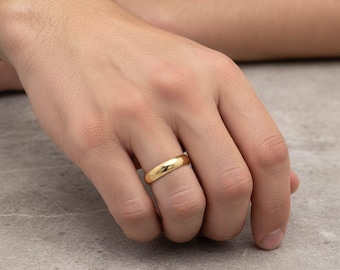 18K Solid Gold 5mm Domed Wedding Band – Comfort Fit, Free Engraving
