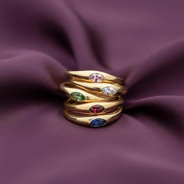 14K/18K Gold Birthstone Pinky Ring – Custom Marquise Signet, Minimalist Gift for Her