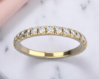 Anillo de eternidad de diamantes con engaste pavé en forma de V francesa de oro macizo de 14 quilates, anillo de eternidad de diamantes, anillo de eternidad de diamantes de laboratorio, anillo de eternidad de diamantes de laboratorio