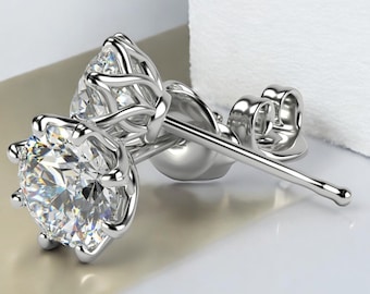 Orecchini a borchie diamante taglio rotondo 2,00 ct VVS1/D finitura oro