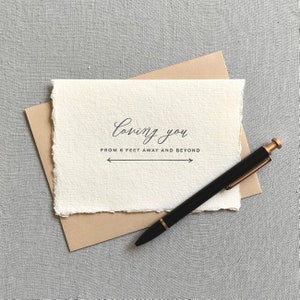 Vous aimer à partir de 6 pieds de distance // Covide-19 Card, Social Distanciation, Coronavirus, The Rona, Letterpress, Missing You, I love you, papier fait à la main