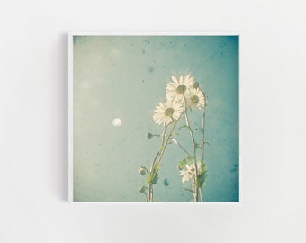 Vintage Daisy Family Print: Blue Floral Wall Art