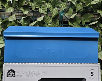 Buzón de pared azul spa / Buzón pintado / Buzón para casa adosada / Regalo de inauguración de casa / Decoración costera para el hogar / Buzón azul