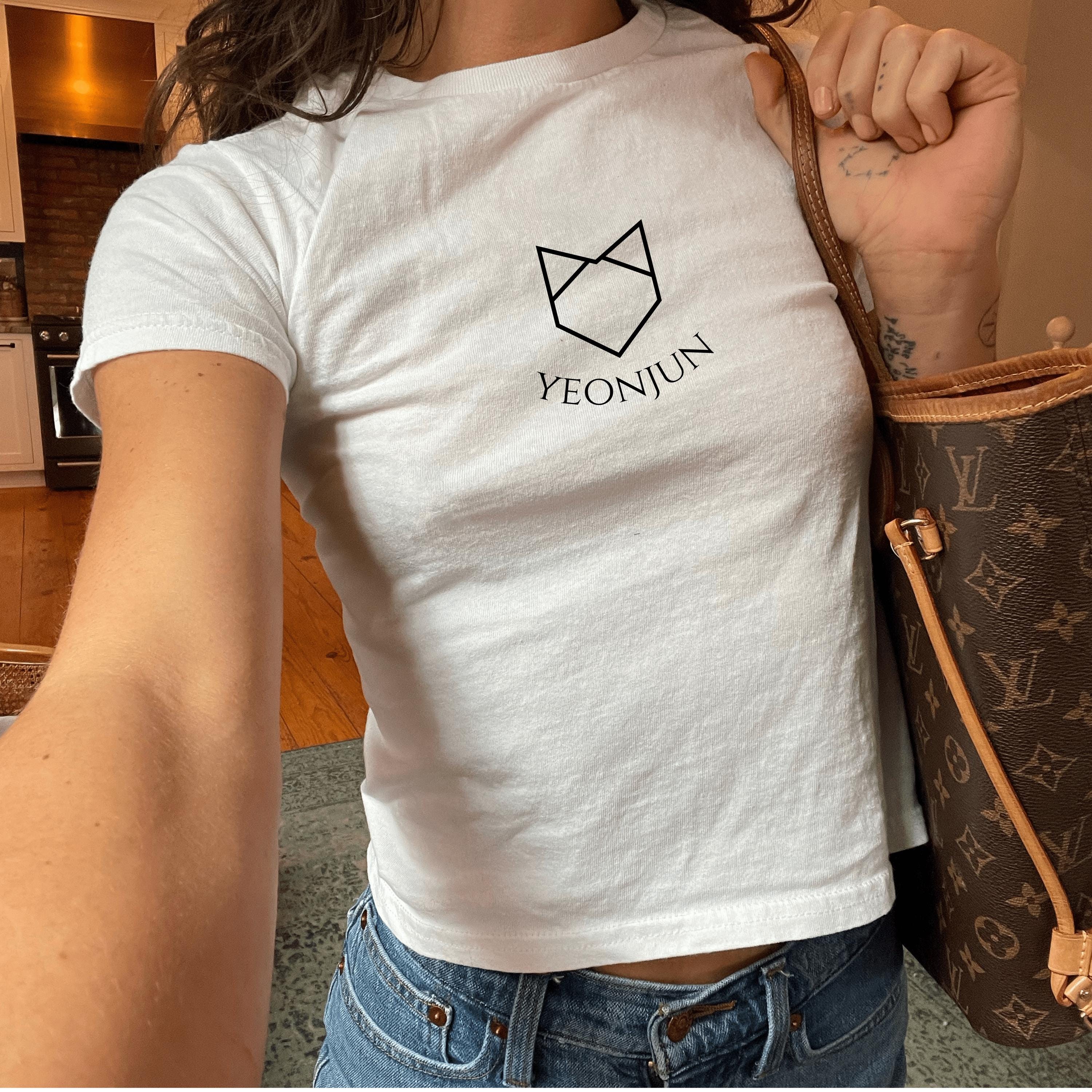 アイドル TXT TOGETHER CROP T-SHIRT TXT Together Goods - Crop S/S T-Shirt kpoptown.com