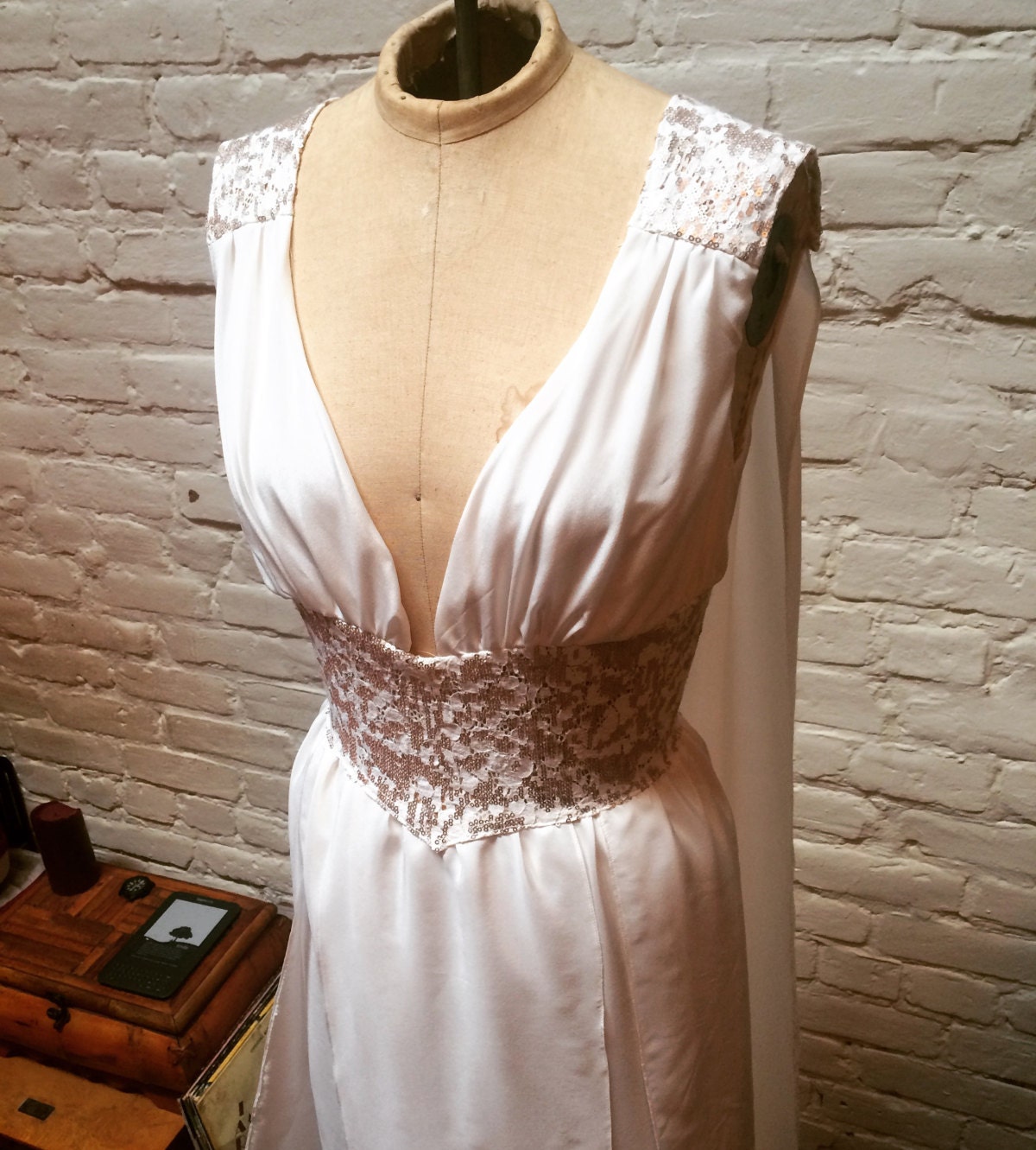 Roman wedding dresses 2025