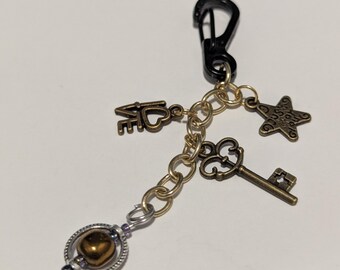 Love inspired charm trinket. 25077