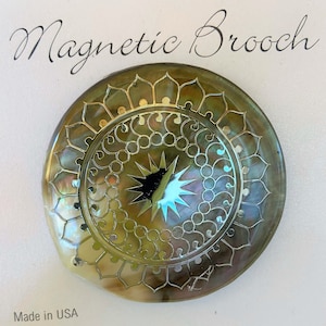 Magnetic Brooch Clip Clasp Pin Black Lip Shell Round with Silver Foil Design Accessory Scarves Shawl