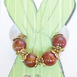 Scarf jewelry-Scarf Clasp-Clip Holder- Magnetic Clasp – Rust Ceramic Bead Gold Tone Metal for Scarf and Shawl