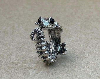 Silver Leopard Gecko Wrap Ring – Adjustable Reptile Jewelry