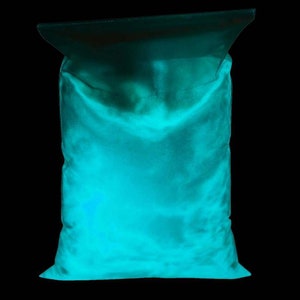 Turquoise glowing luminescent pigment 100gr, glow in dark,luminescent, resin pigment, phosphorescent, epoxy pigment,long glow,