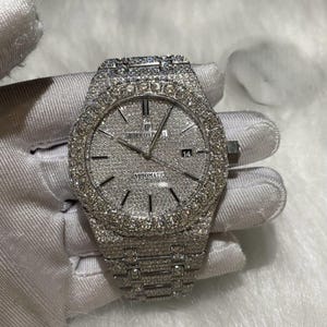 Icedout Hip-Hop Moissanite Luxury Watch VVS Bustdown Mechanical Movement Passing Diamond Tester