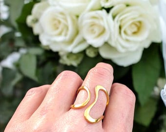 Minimalist Ring I Gold Plated Ring I  Curve Ring I  Adjustable  Ring I  Dainty Ring I Minimalist Ring Gifted Ring for Her I Abstract Ring I
