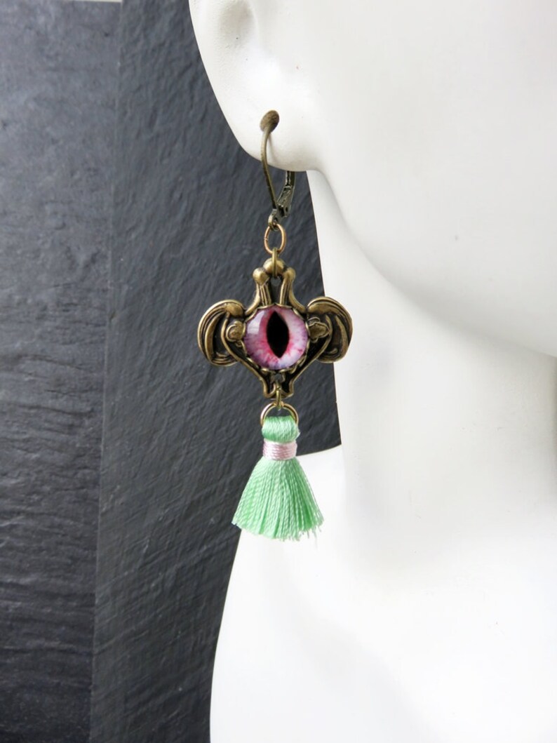 The Eyes Have It Brass and Tassel Earrings with Eyes zdjęcie 5