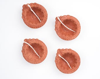 Handcrafted Terracotta Diya Set of 4 with Cotton Wicks - Traditional Indian Oil Lamps for Festival Decoration and Rituals