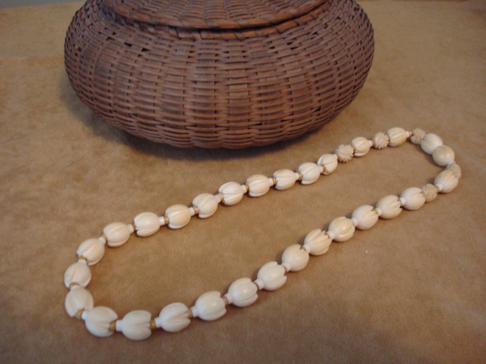 SALE Vintage hand carved ivory necklace Etsy