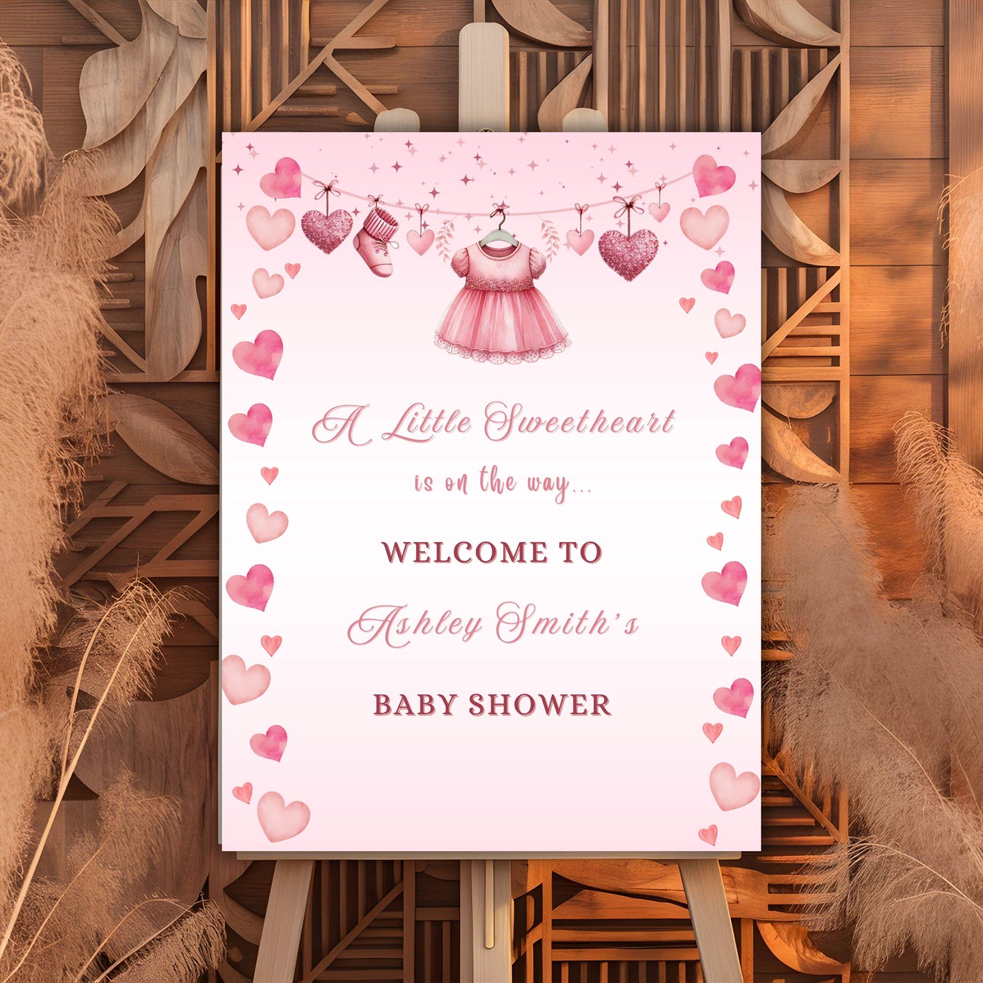 Modèle de plaque de bienvenue pour baby shower A Little Sweetheart on the way, affiche de baby shower fille coeurs roses pour la Saint-Valentin, coeurs de baby shower de février