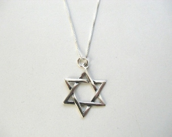 Men's Sterling Silver Classic Star of David Charm Necklace