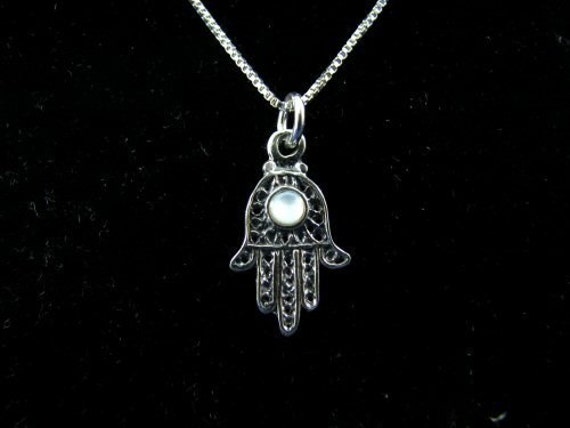 Sterling Silver Hamsa Hand Pendant With Pearl Necklace - Etsy