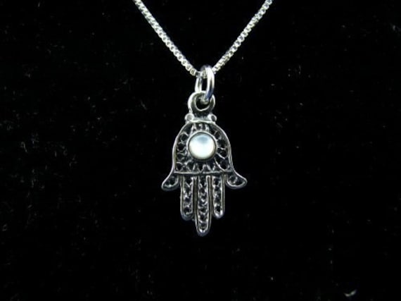 Sterling Silver Hamsa Hand Pendant With Pearl Necklace - Etsy