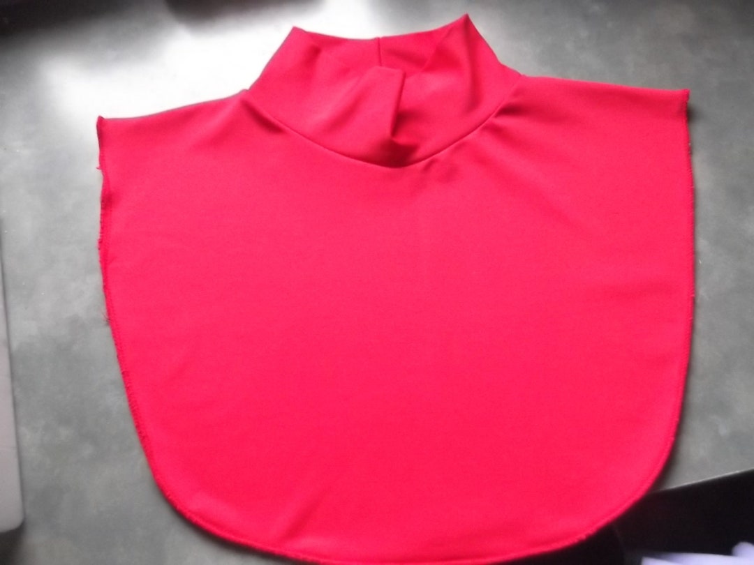 red nike mock turtleneck