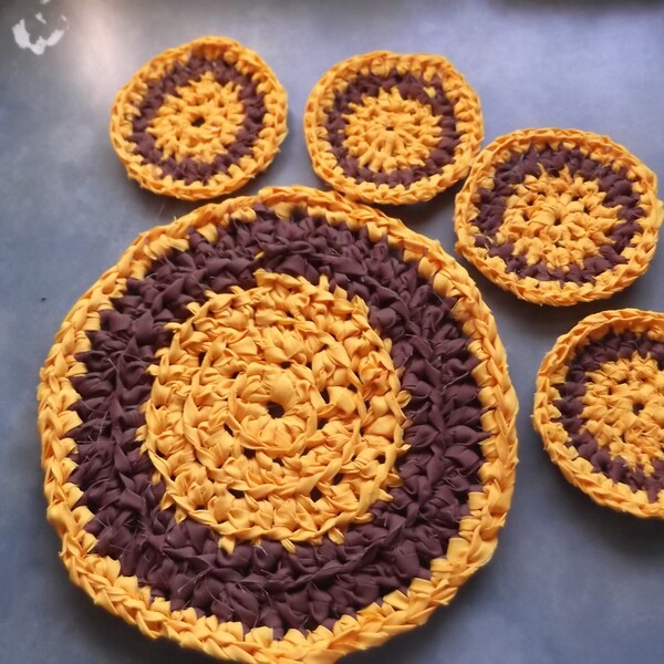 5 Piece Country Sunflower Kitchen/Dining Set--Pot Holder and 4 Piece Coaster Set-Crocheted In Sunny Yellow and Brown