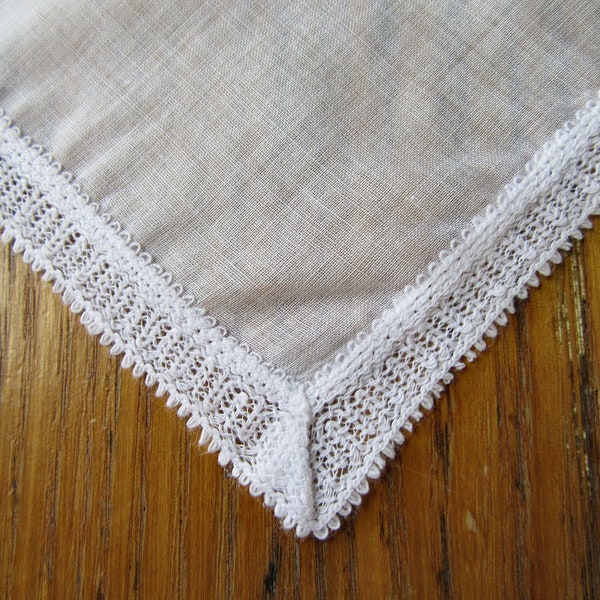 Vintage bruiloft zakdoek, wit, Lace Edge, Lace zakdoek, Lace bruiloft zakdoek, Vintage Lace zakdoek, bloemenmeisje Hanky