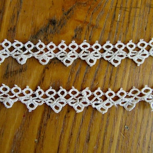 Vintage Spitze geklöppelt, weiß, 2 Stück je 59&quot;L, Tatted Spitze, geklöppelte Spitze, Spitzenborte, nähen, Frivolité
