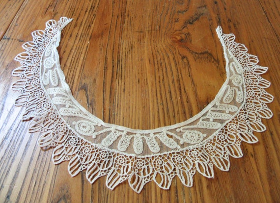 Antique Hand Made Lace Collar,  Embroidered Lace,… - image 1