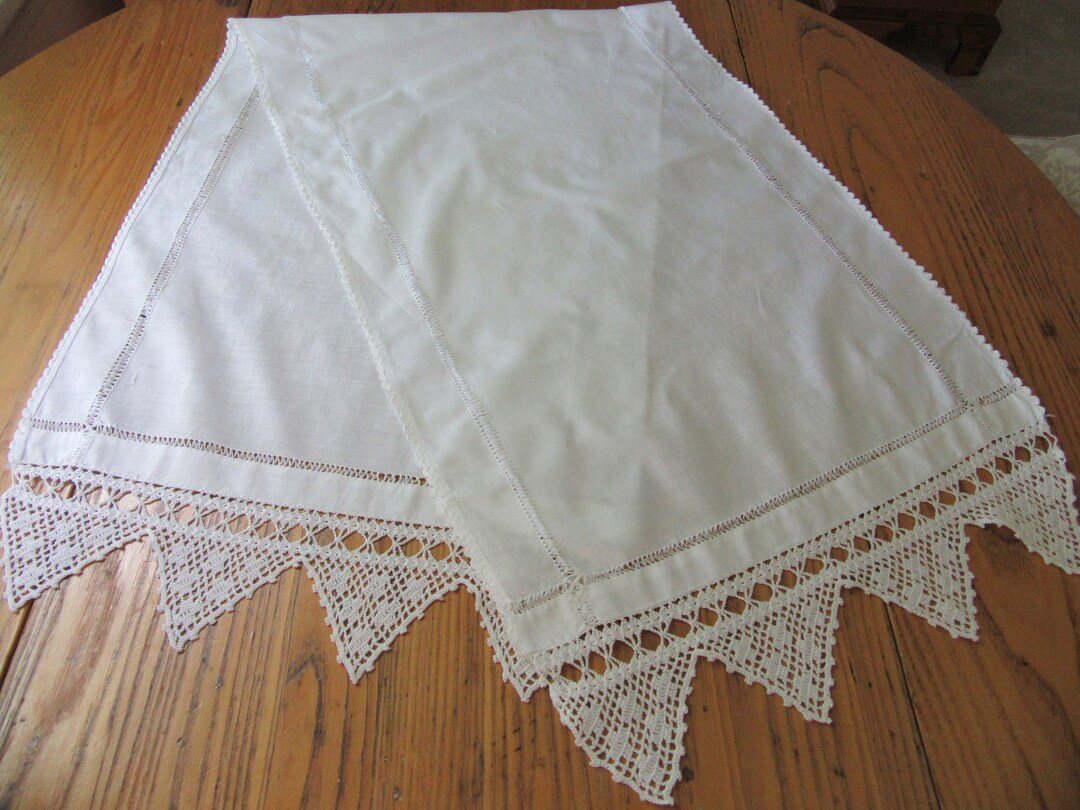 Antique Linen Table Runner, Crochet Lace Table Runner, Antique Table