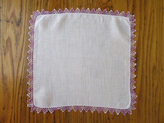 Vintage Tatted Handkerchief, Lilac Tatting, White… - image 5