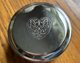 Caja de joyería de plata Vintage Things Remembered, corazón grabado, caja para baratijas de plata