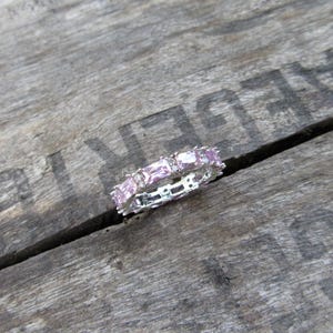Vintage 1990s Pink Sapphire & White CZs, 7 1/2, Sterling Silver, Pink Stone Ring, Pink Ring, Eternity Ring, Pink Sapphire, CZ Ring